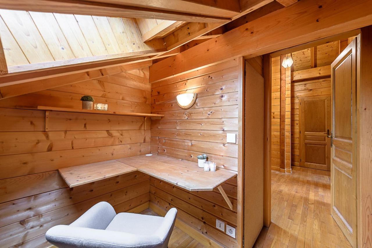 St Jorioz- Cosy Chalet Vue Lac Et Montagnes - Lla Selections By Location Lac Annecy サン・ジョリオ エクステリア 写真