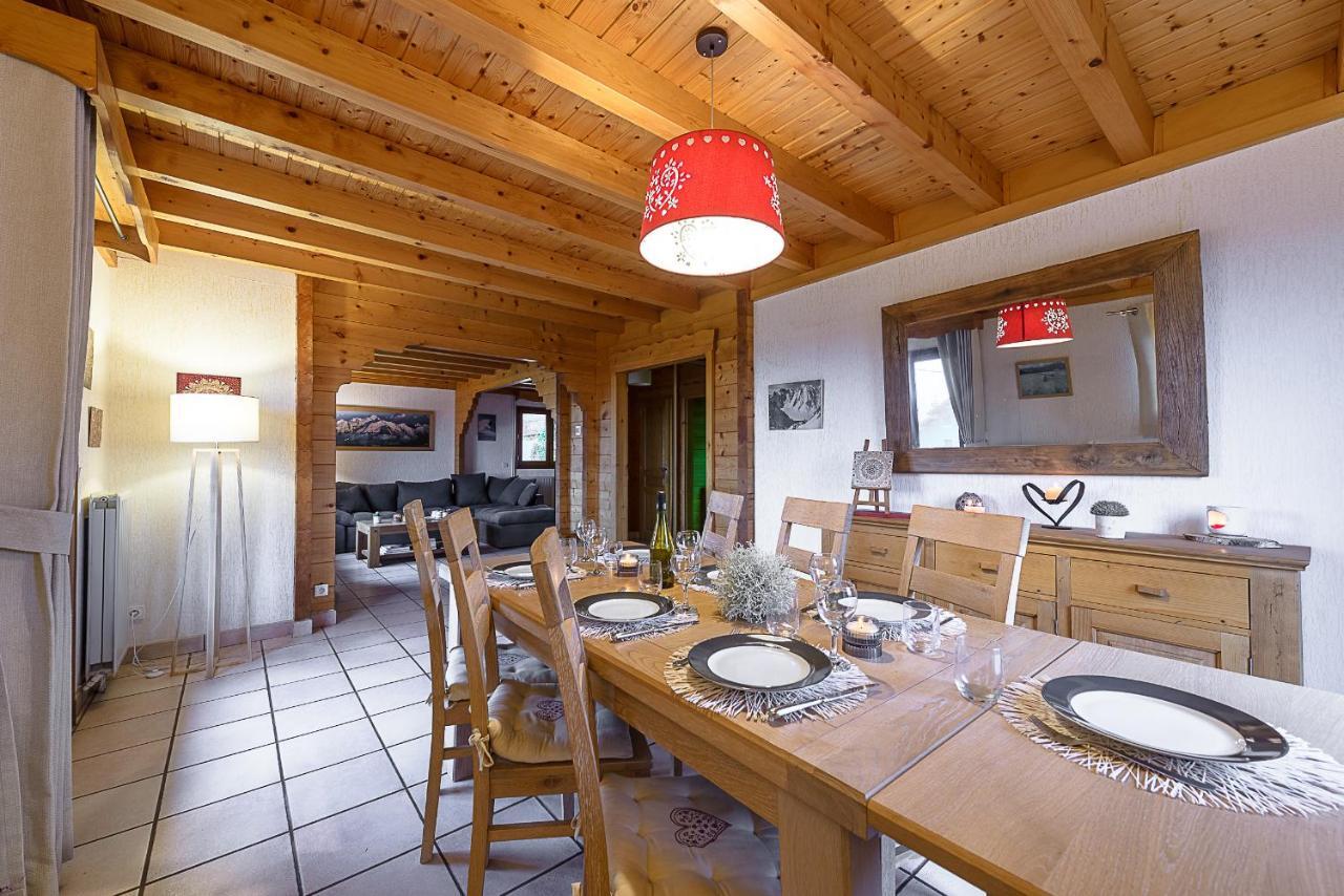 St Jorioz- Cosy Chalet Vue Lac Et Montagnes - Lla Selections By Location Lac Annecy サン・ジョリオ エクステリア 写真