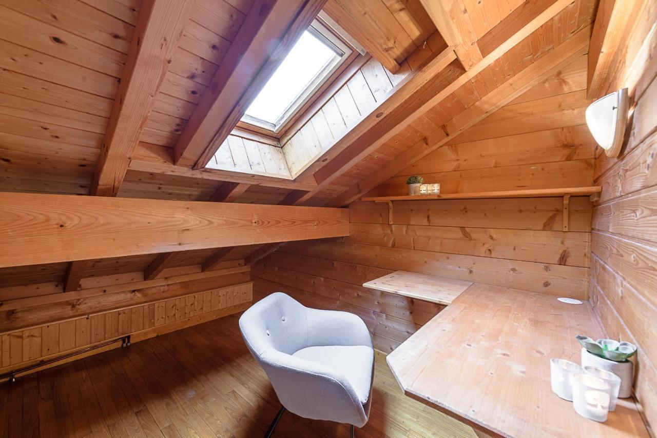 St Jorioz- Cosy Chalet Vue Lac Et Montagnes - Lla Selections By Location Lac Annecy サン・ジョリオ エクステリア 写真