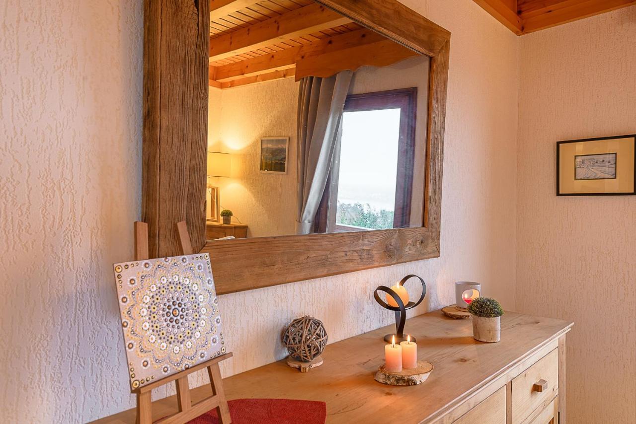 St Jorioz- Cosy Chalet Vue Lac Et Montagnes - Lla Selections By Location Lac Annecy サン・ジョリオ エクステリア 写真